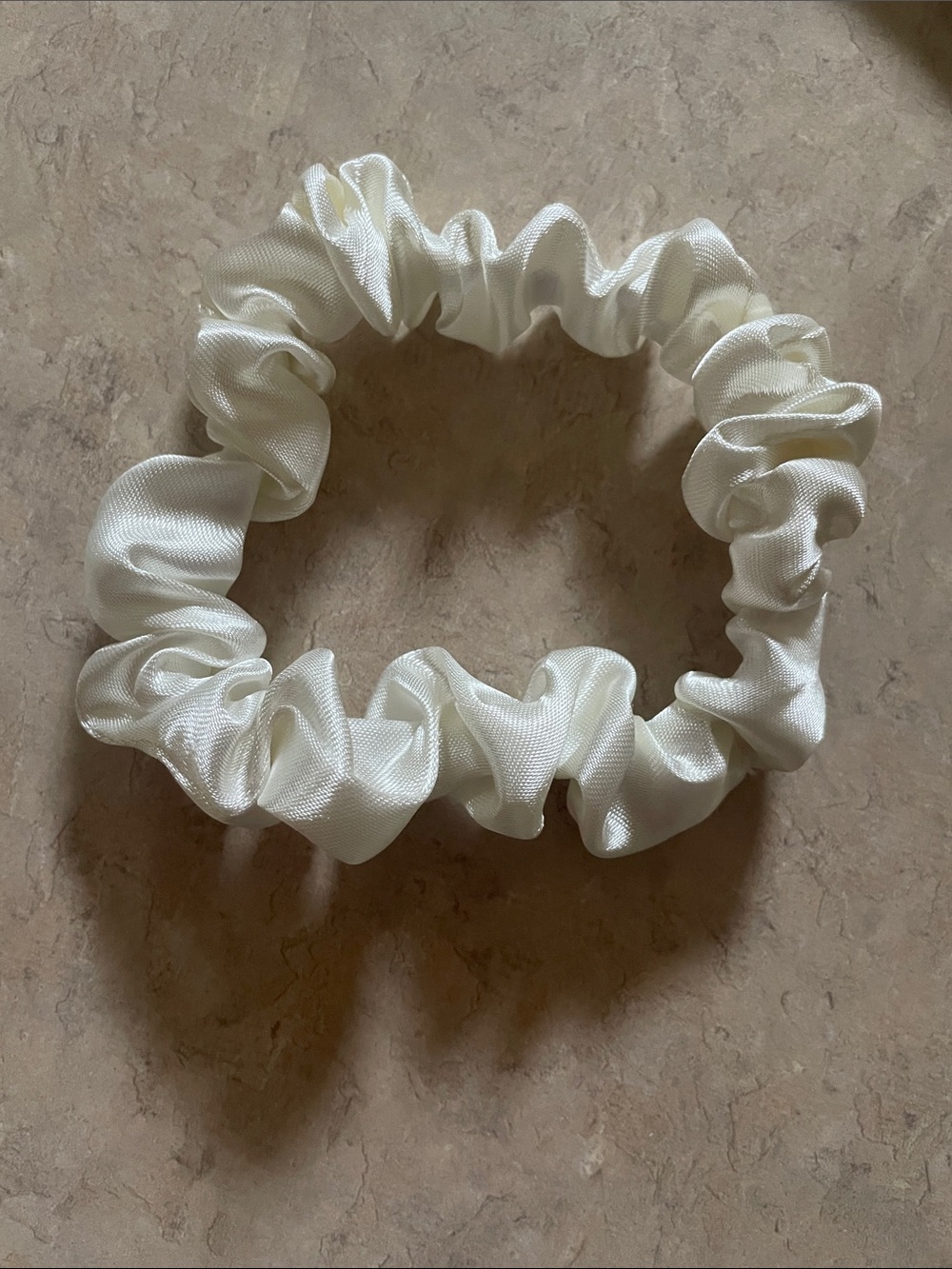 Brand New, Satin Hair Scrunchie Set - 3 Pack - Picture 4 of 5